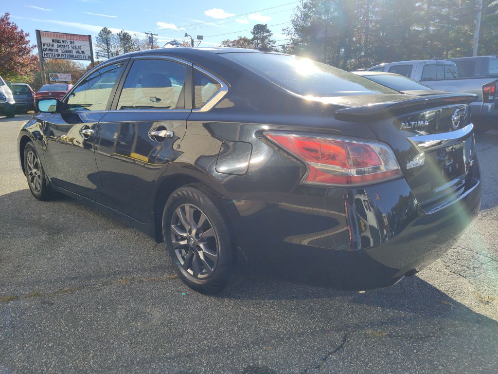Photo 6 of this NISSAN ALTIMA