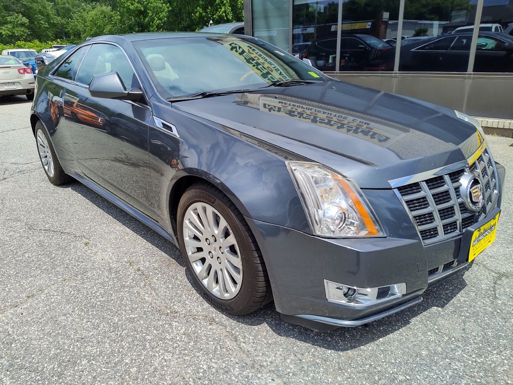 Photo 2 of this CADILLAC CTS