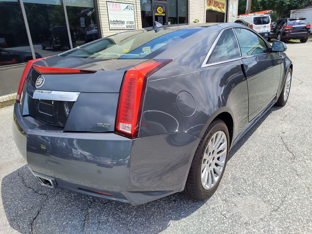 Photo 8 of this CADILLAC CTS