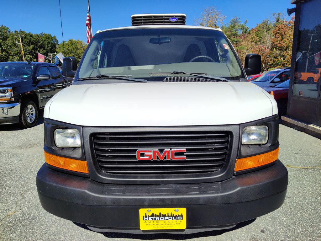 Photo 3 of this GMC SAVANA REEFER