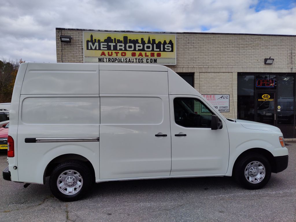 2020 NISSAN NV