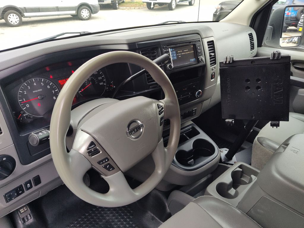 Photo 9 of this NISSAN NV
