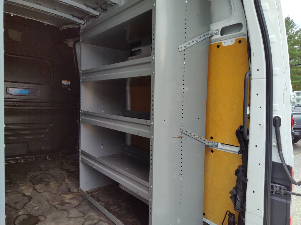 Photo 14 of this NISSAN NV