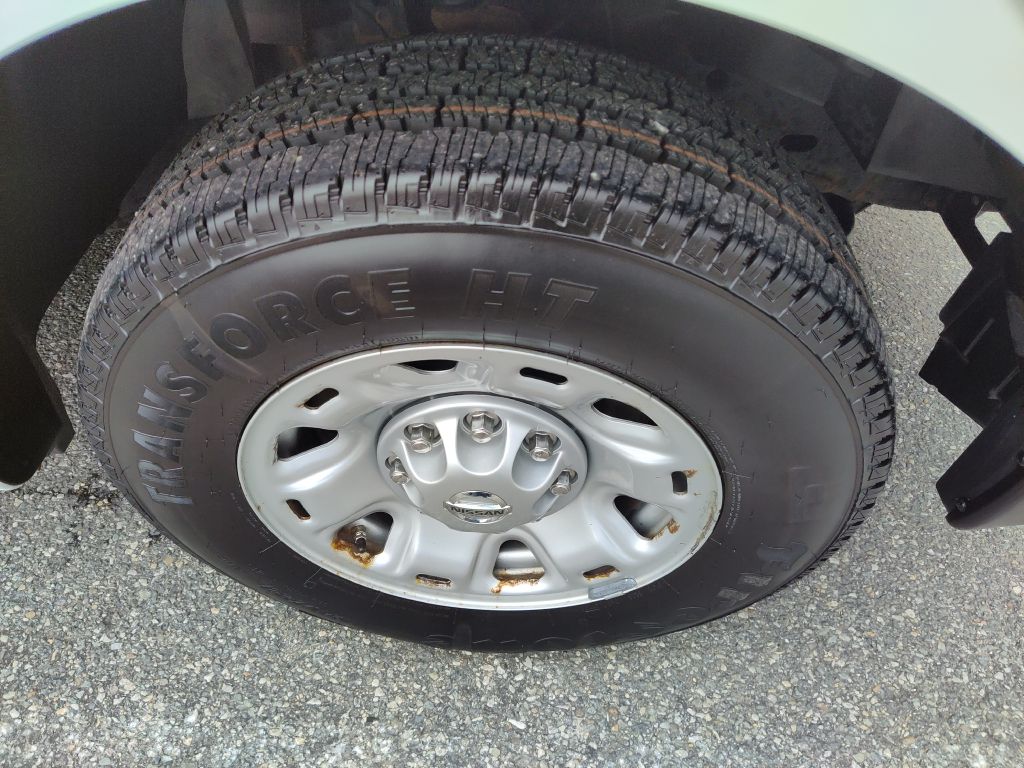 Photo 20 of this NISSAN NV