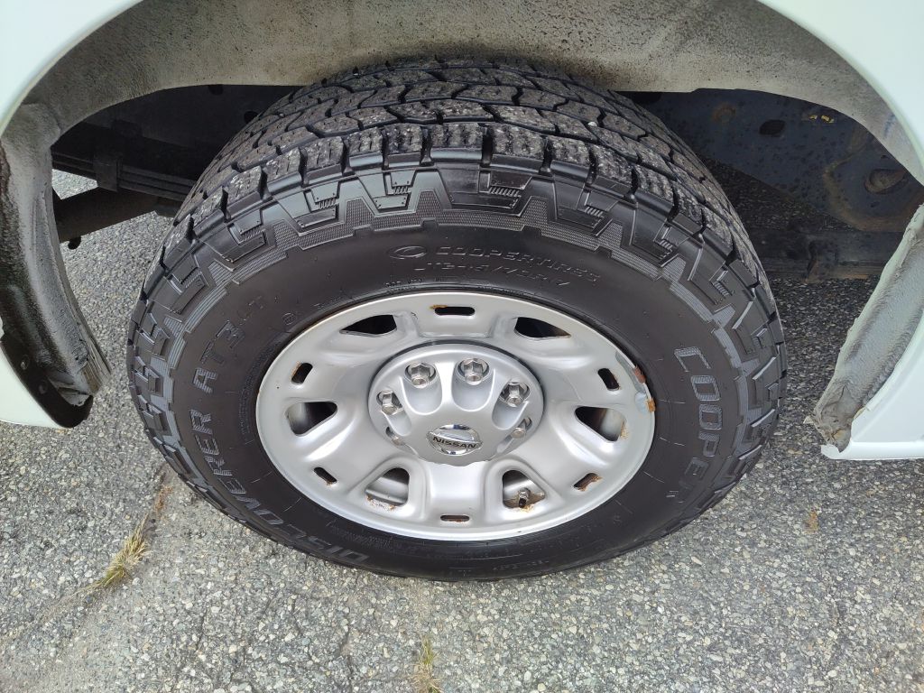 Photo 21 of this NISSAN NV