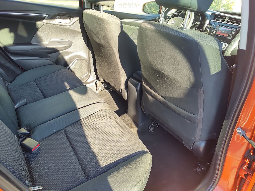 Photo 15 of this HONDA FIT