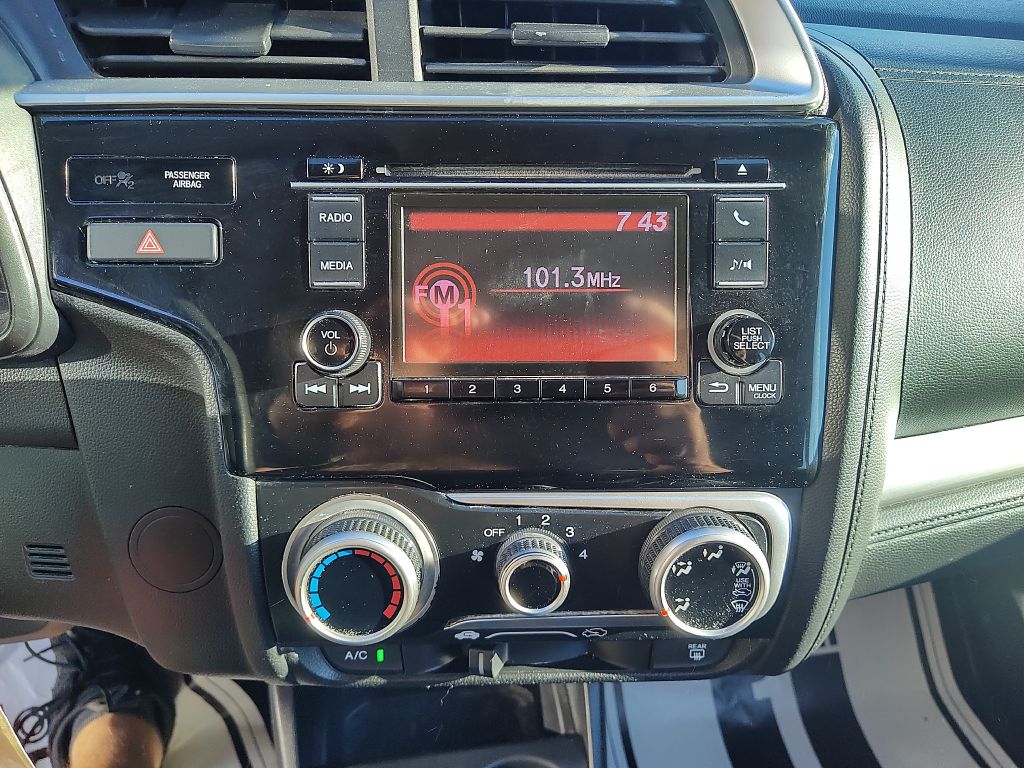 Photo 23 of this HONDA FIT