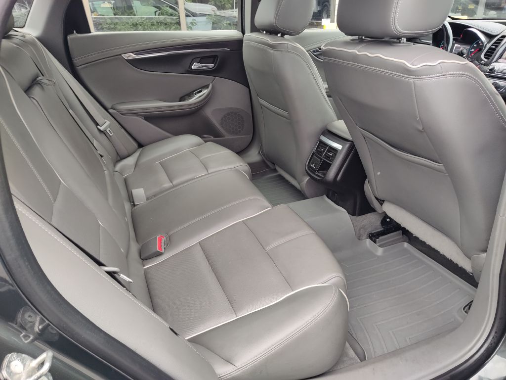 Photo 15 of this CHEVROLET IMPALA
