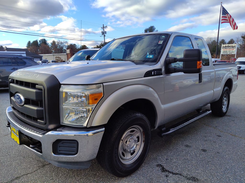 Photo 4 of this FORD F250