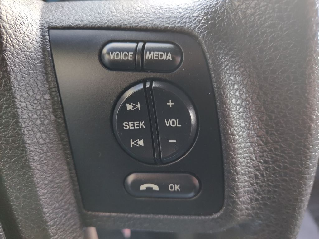 Photo 28 of this FORD F250