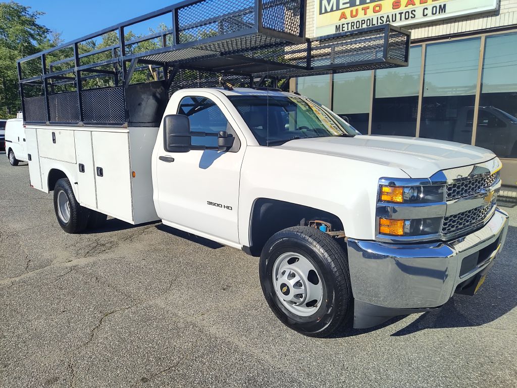 Photo 2 of this CHEVROLET SILVERADO 3500