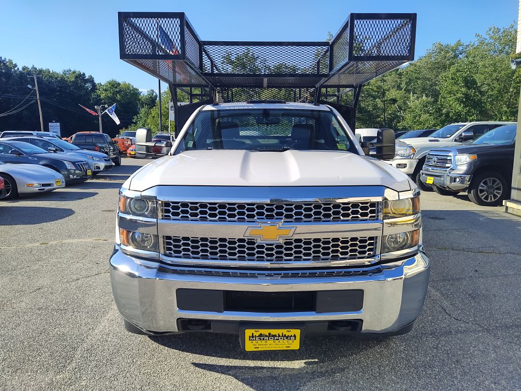 Photo 3 of this CHEVROLET SILVERADO 3500