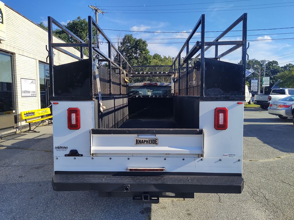 Photo 7 of this CHEVROLET SILVERADO 3500