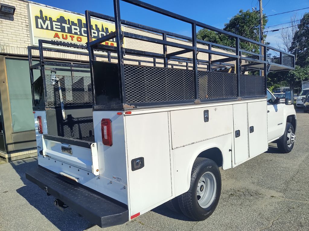 Photo 8 of this CHEVROLET SILVERADO 3500