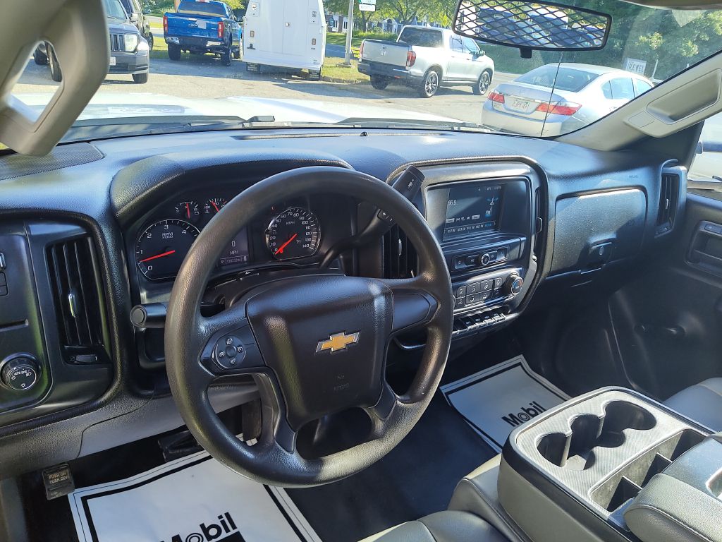 Photo 9 of this CHEVROLET SILVERADO 3500