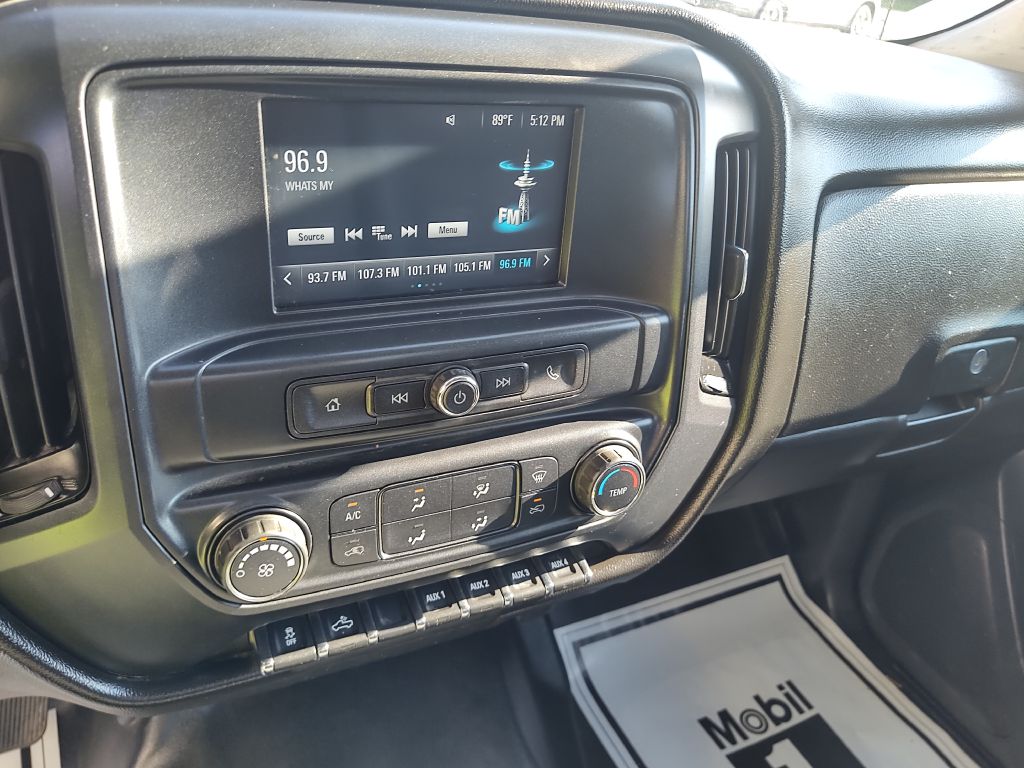 Photo 27 of this CHEVROLET SILVERADO 3500