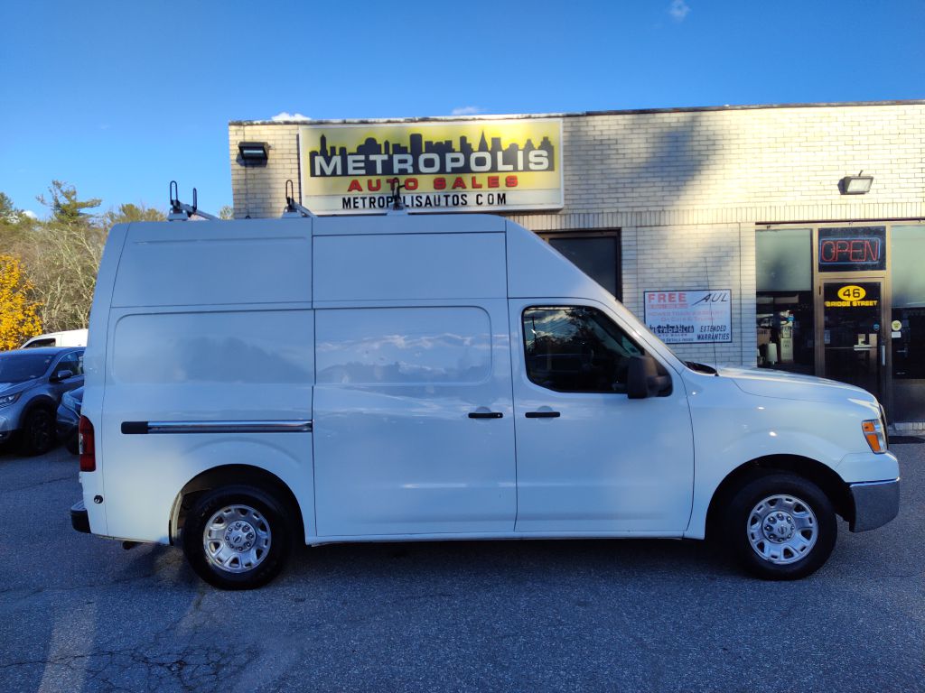 2019 NISSAN NV