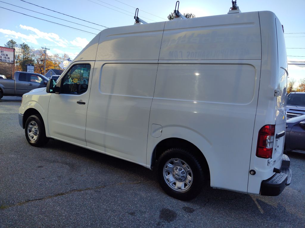 Photo 5 of this NISSAN NV
