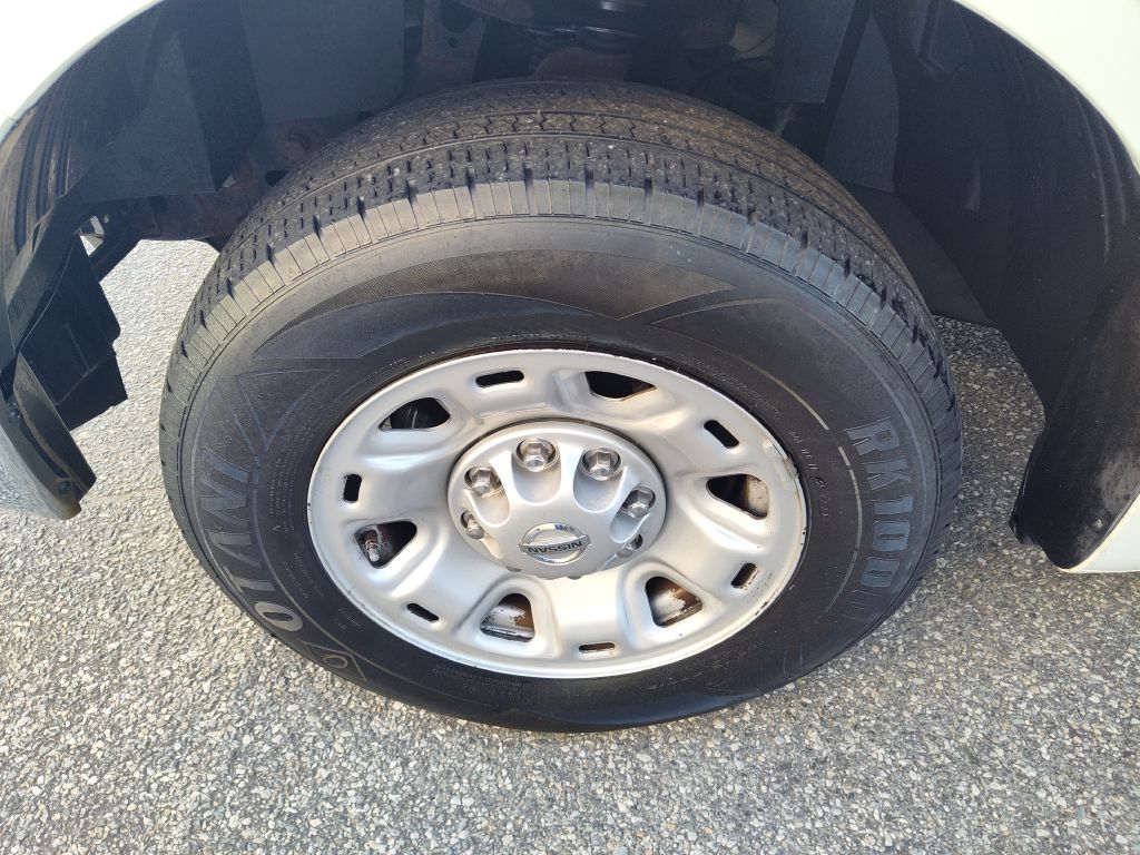 Photo 24 of this NISSAN NV