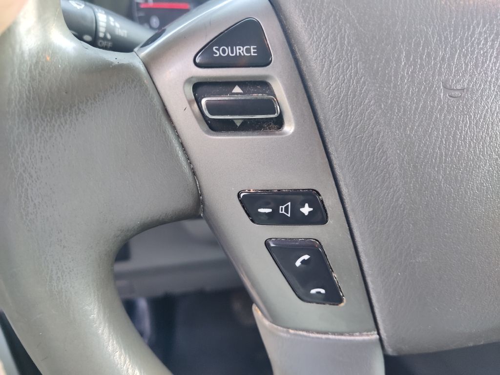 Photo 32 of this NISSAN NV