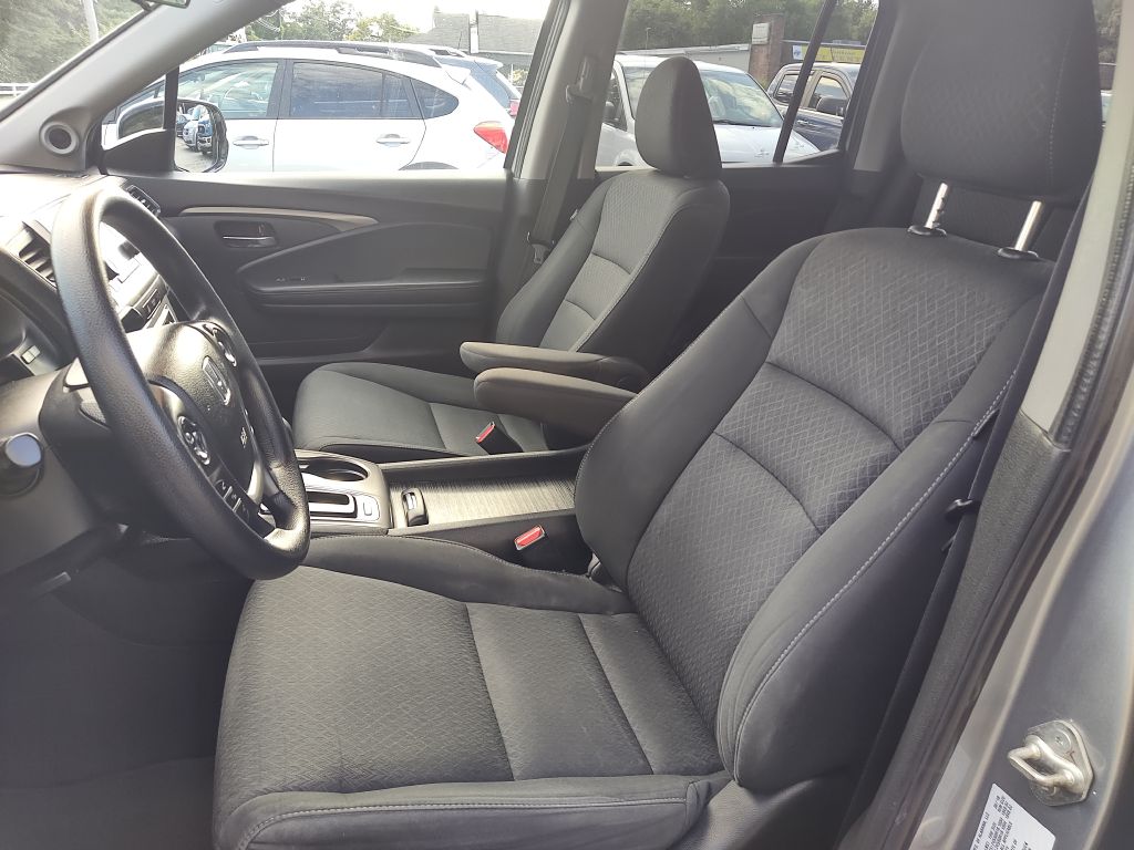 Photo 10 of this HONDA RIDGELINE