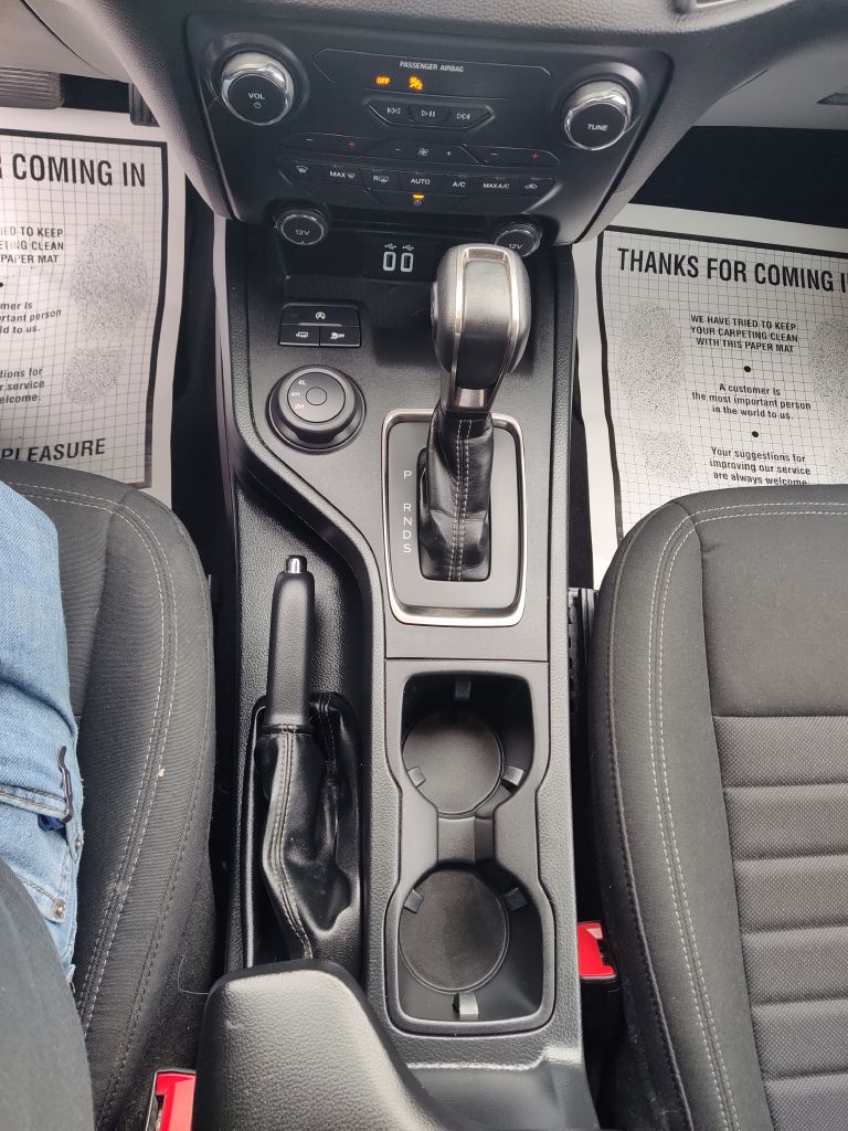 Photo 28 of this FORD RANGER