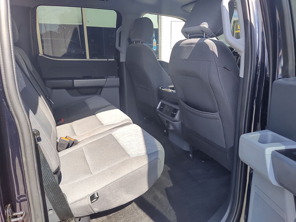 Photo 14 of this FORD F150