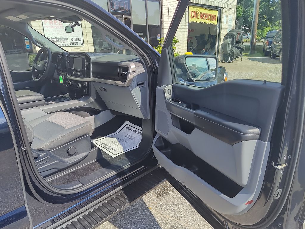 Photo 17 of this FORD F150