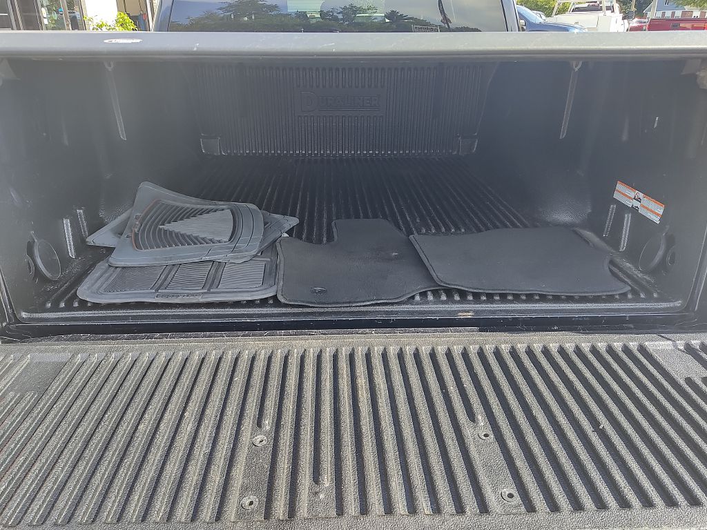 Photo 24 of this FORD F150