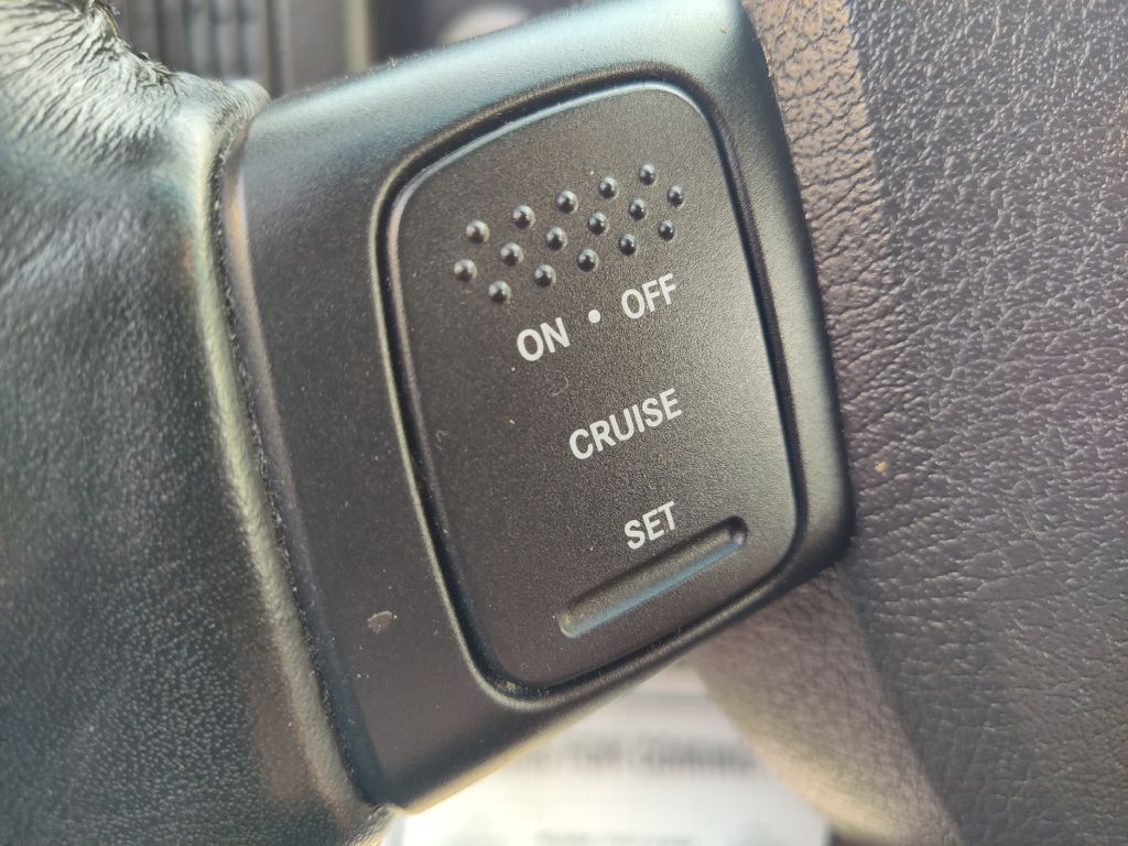 Photo 29 of this DODGE RAM 1500