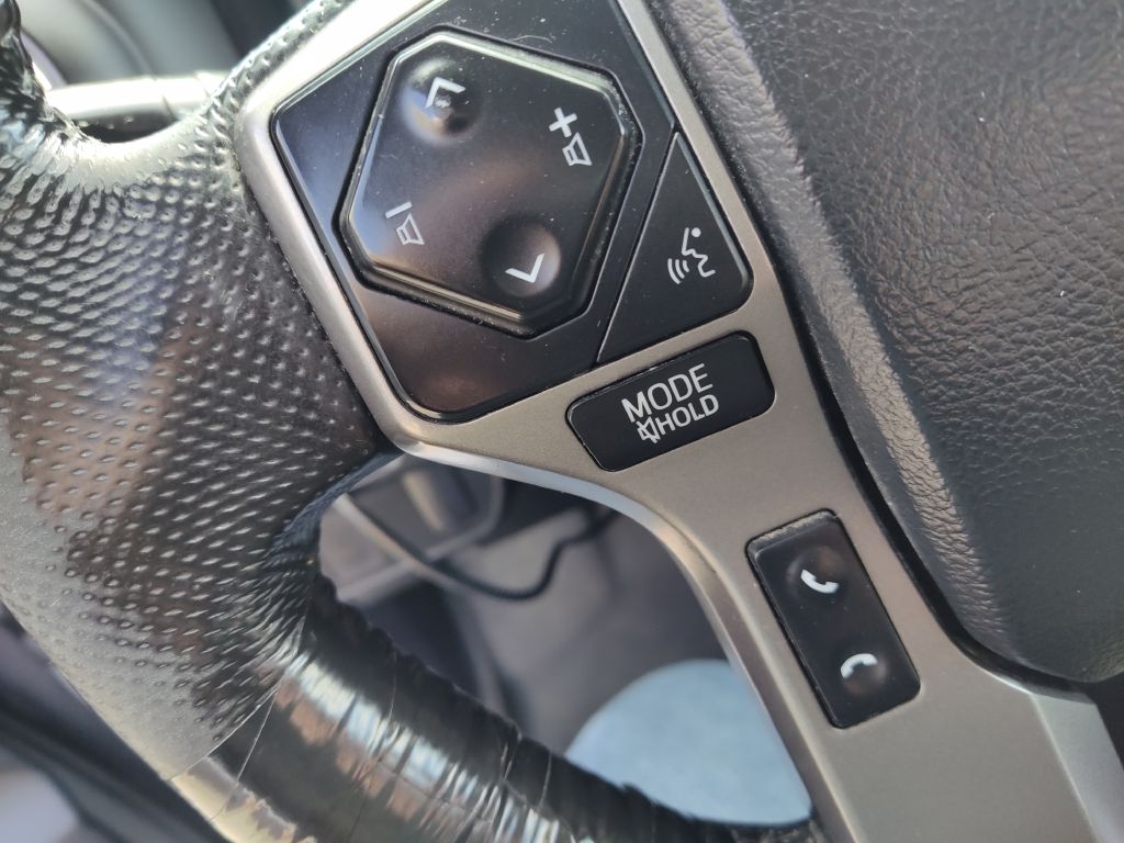 Photo 29 of this TOYOTA TACOMA