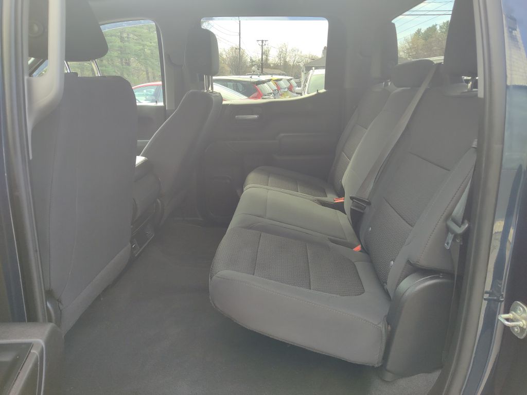 Photo 13 of this CHEVROLET SILVERADO 1500