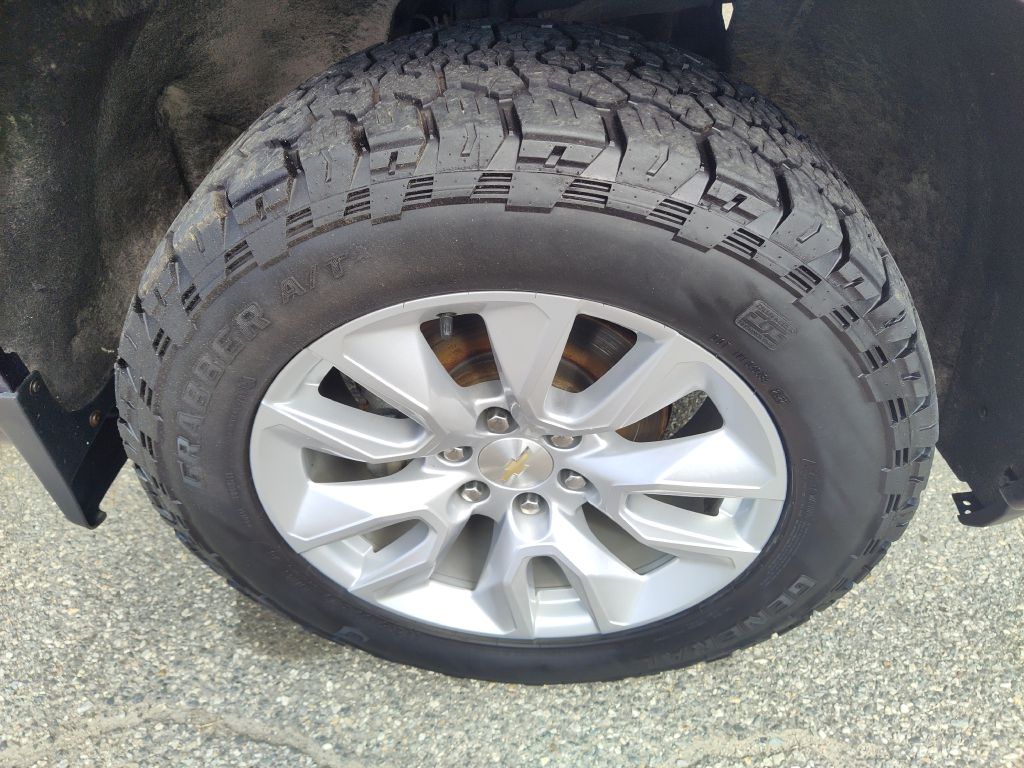 Photo 19 of this CHEVROLET SILVERADO 1500