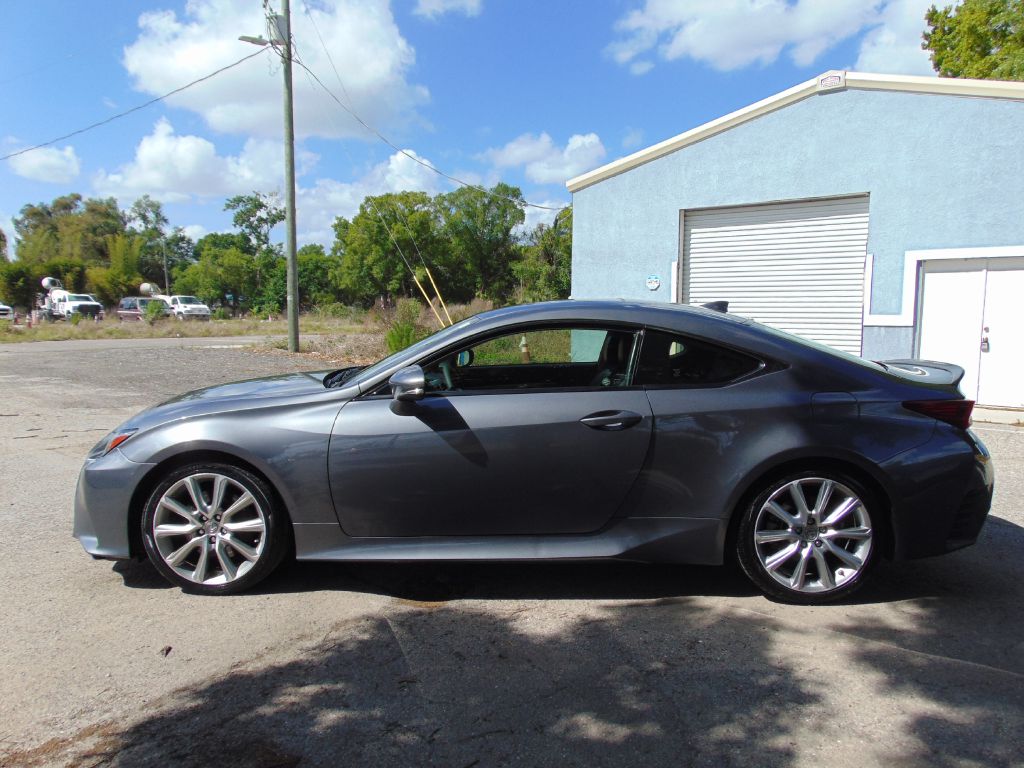 Photo 7 of this LEXUS RC