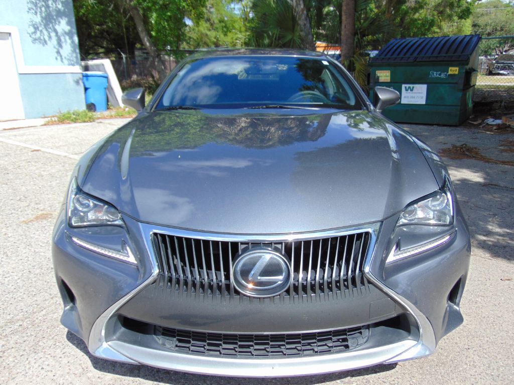 Photo 14 of this LEXUS RC
