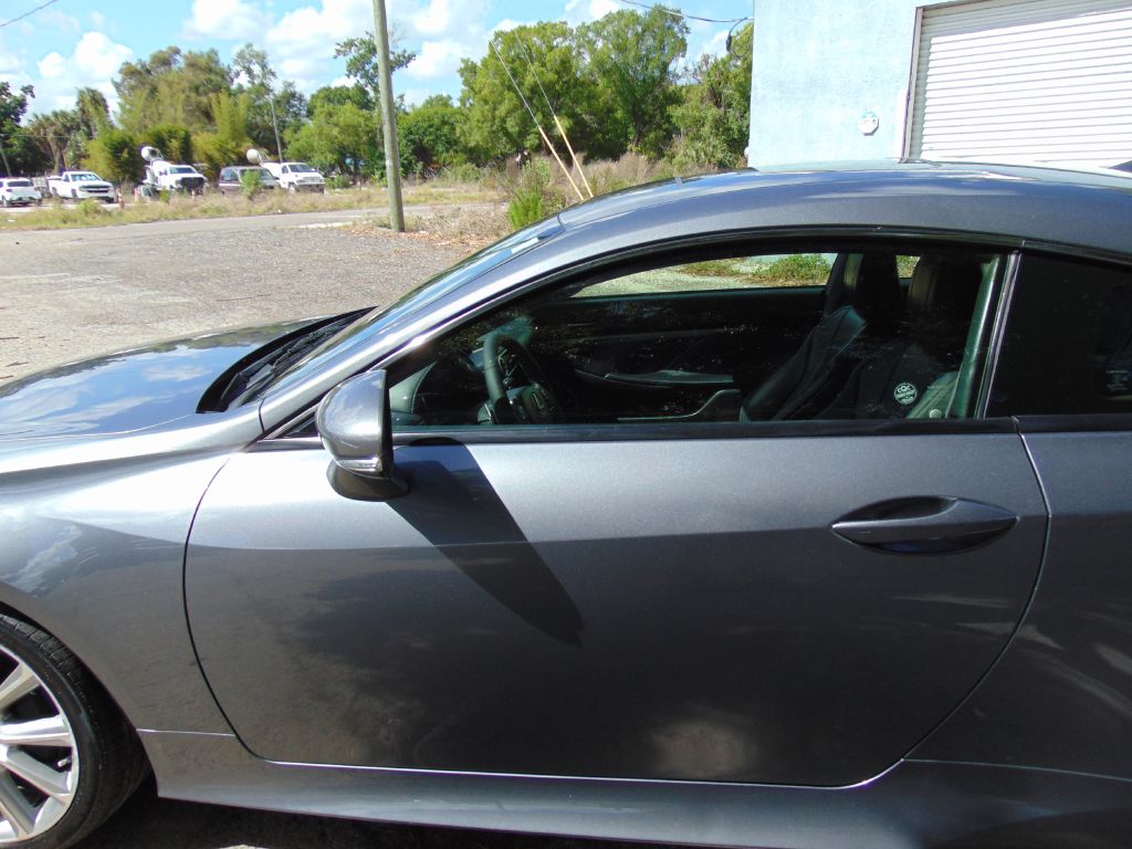 Photo 15 of this LEXUS RC