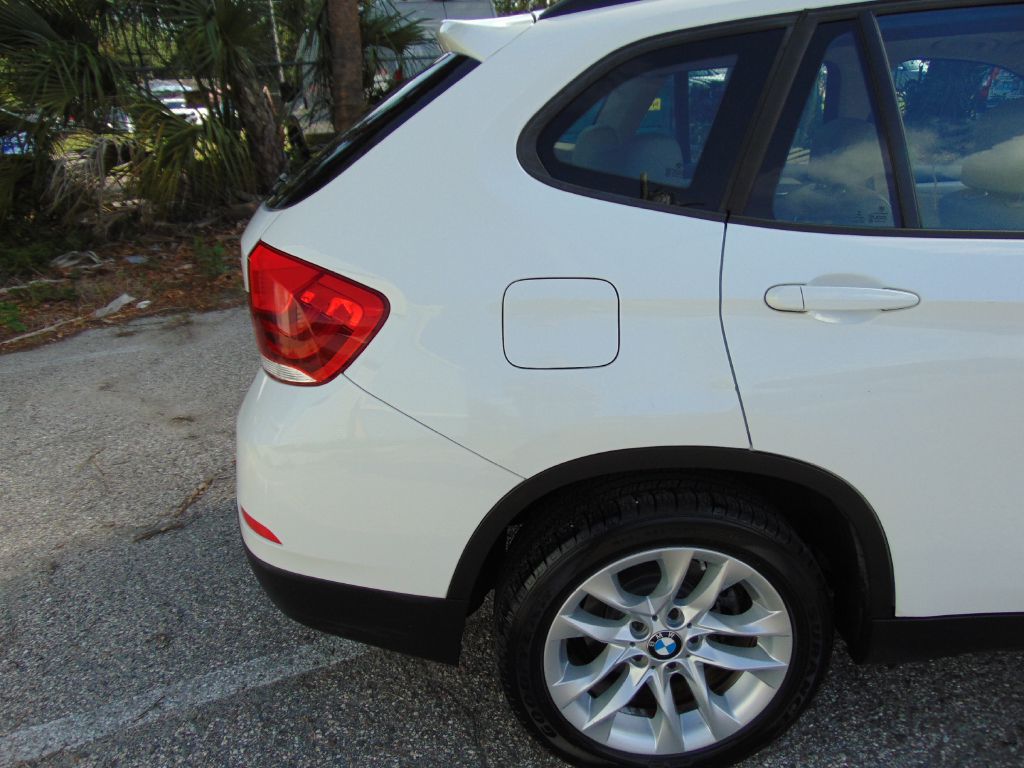 Photo 9 of this BMW X1