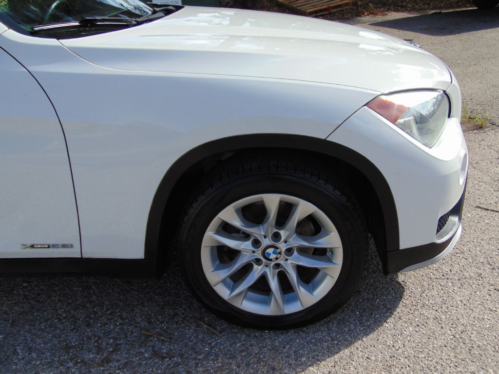Photo 13 of this BMW X1