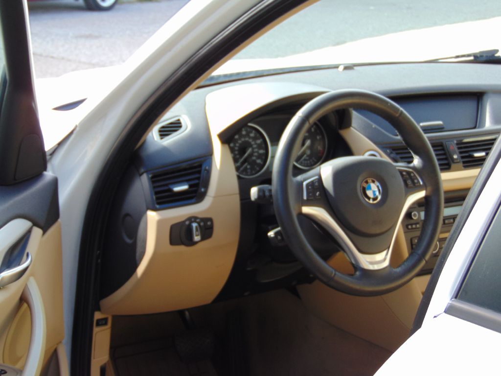 Photo 15 of this BMW X1