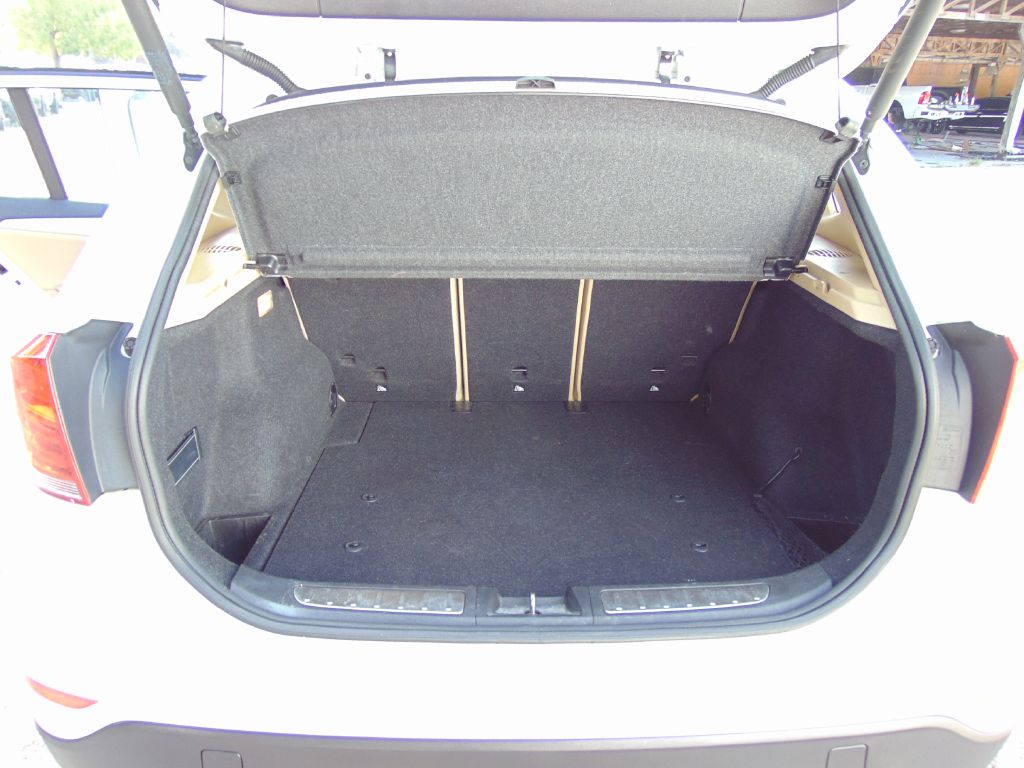 Photo 17 of this BMW X1