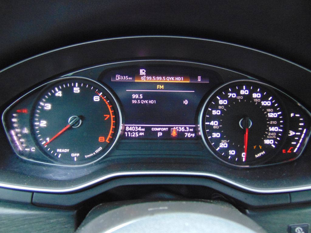 Photo 25 of this AUDI A5