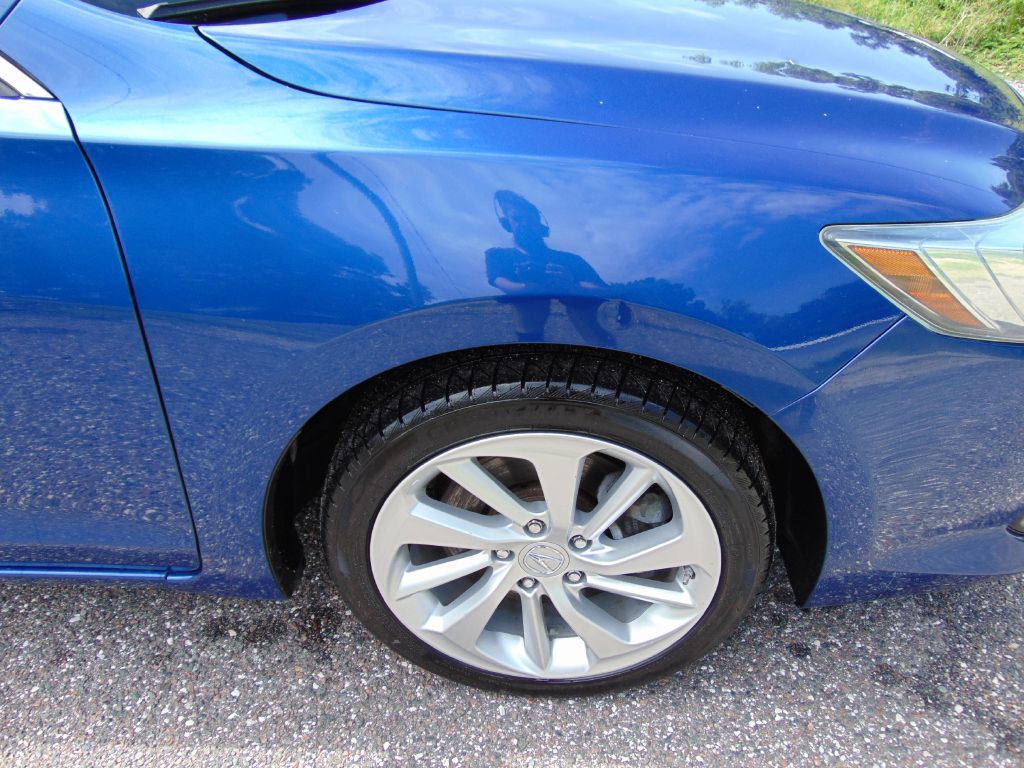 Photo 4 of this ACURA ILX