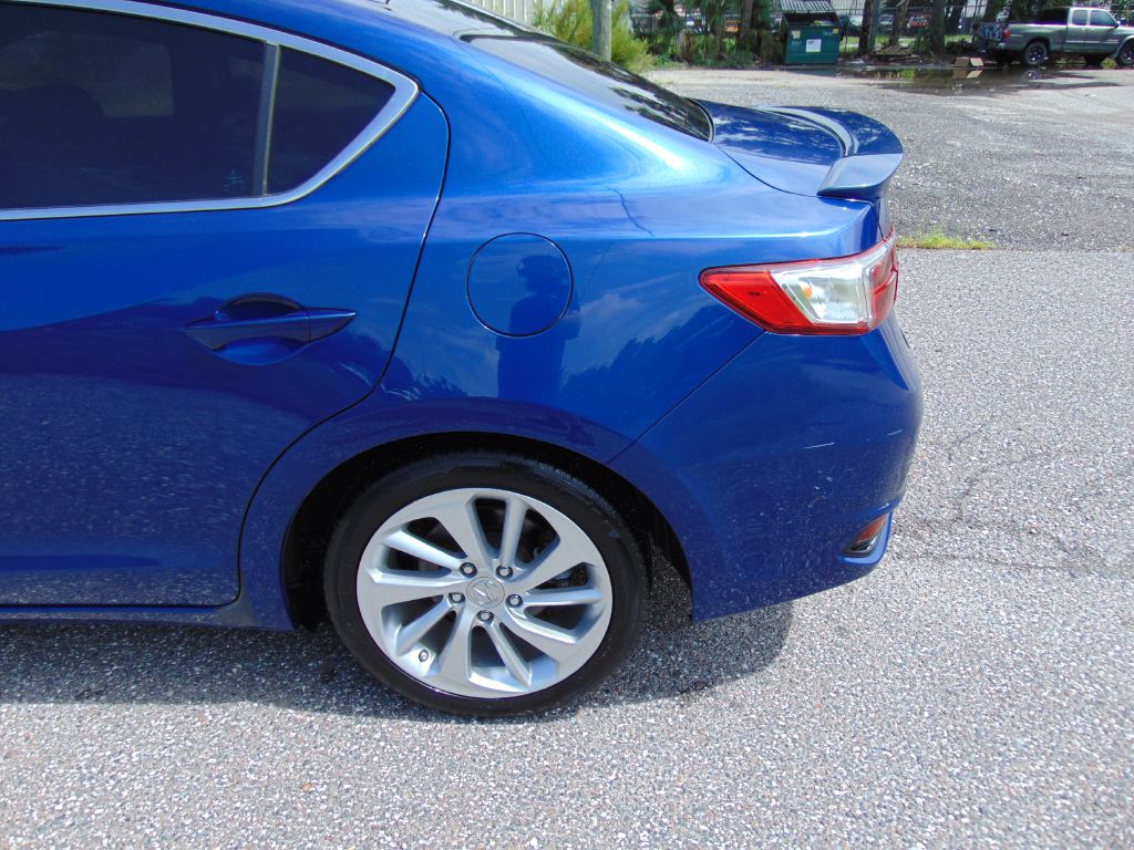 Photo 12 of this ACURA ILX