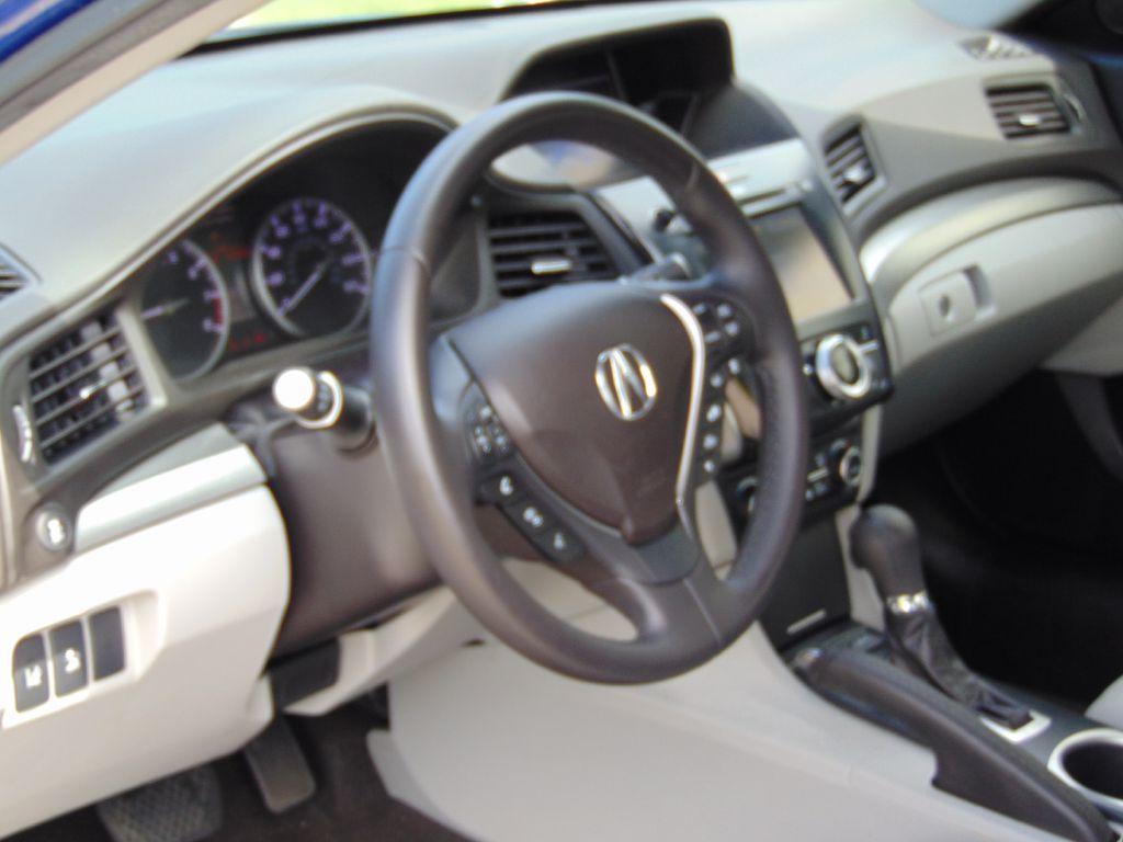 Photo 17 of this ACURA ILX