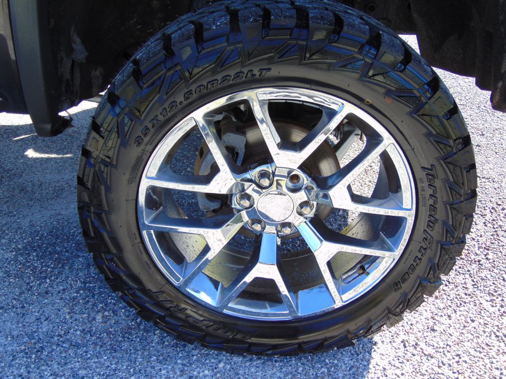 Photo 13 of this GMC SIERRA
