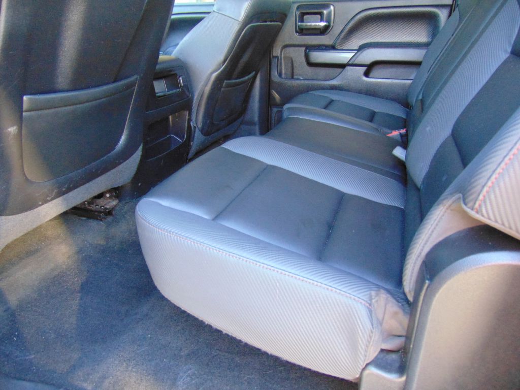 Photo 22 of this GMC SIERRA
