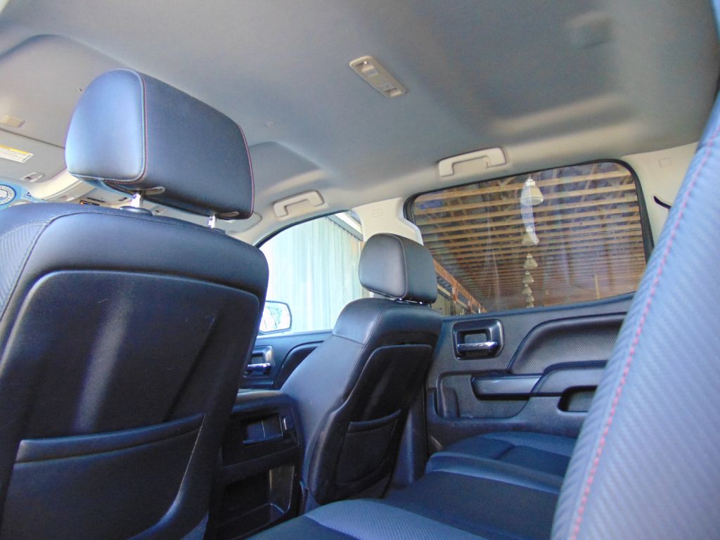 Photo 24 of this GMC SIERRA