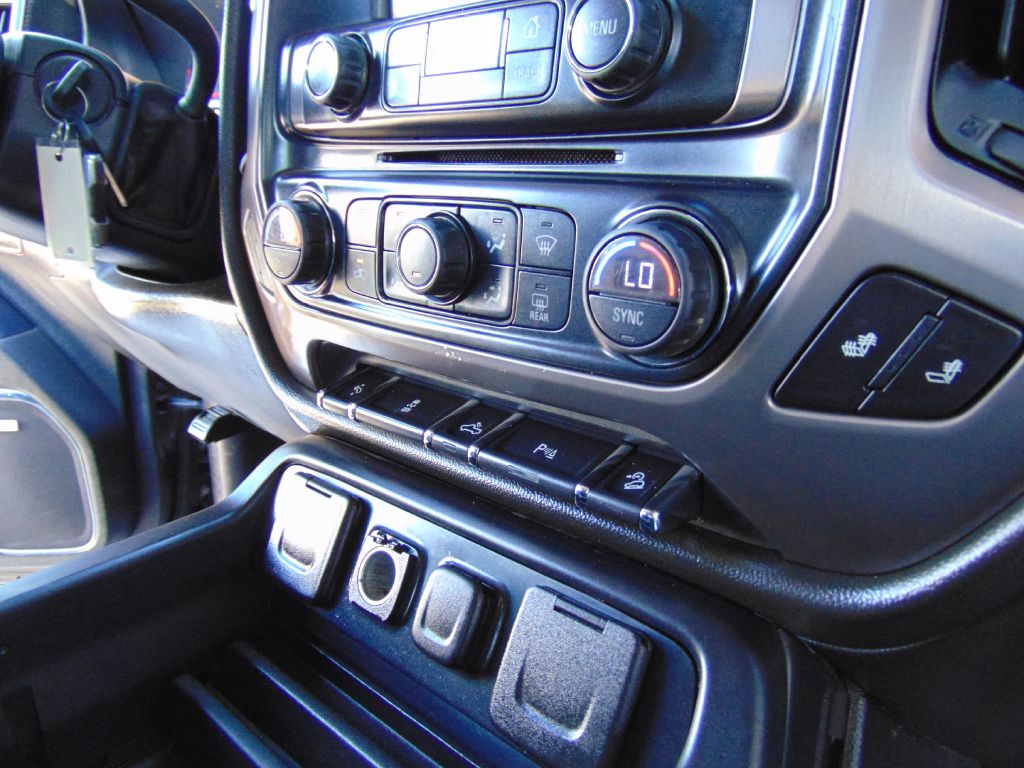 Photo 32 of this GMC SIERRA