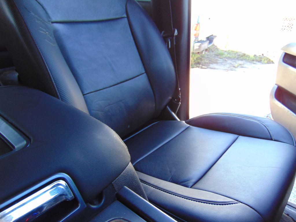 Photo 34 of this GMC SIERRA