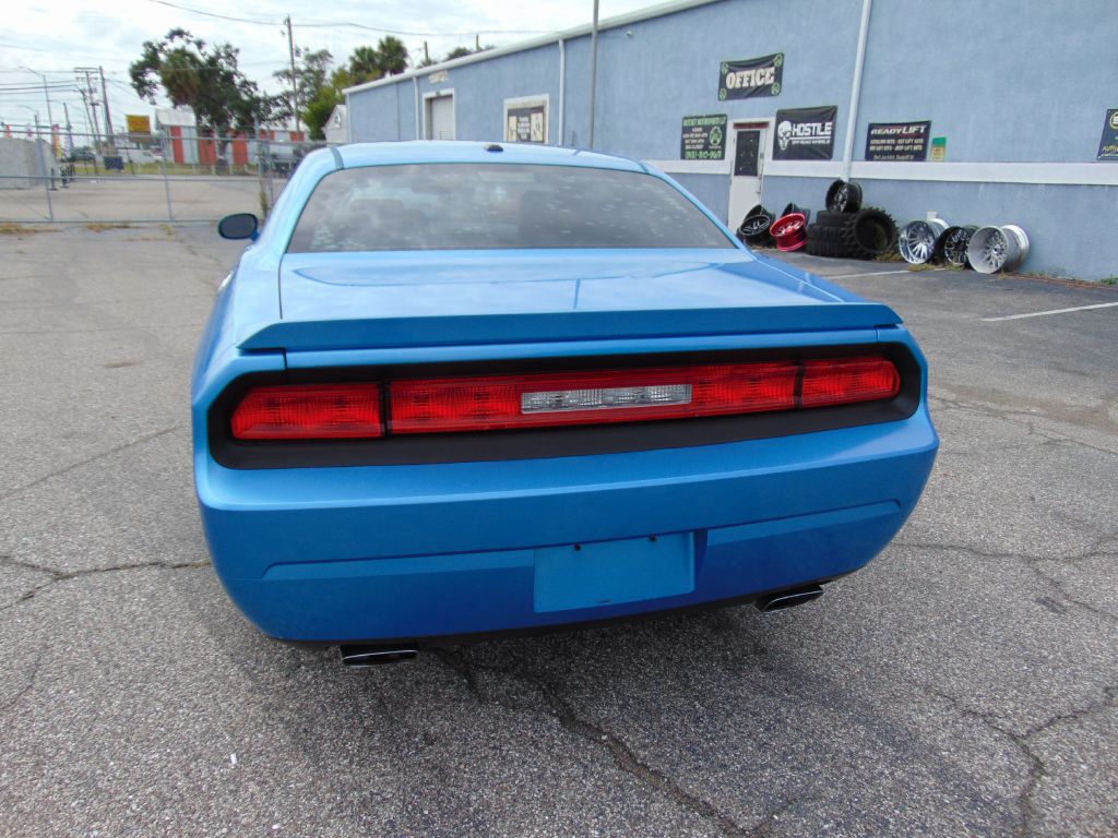 Photo 6 of this DODGE CHALLENGER